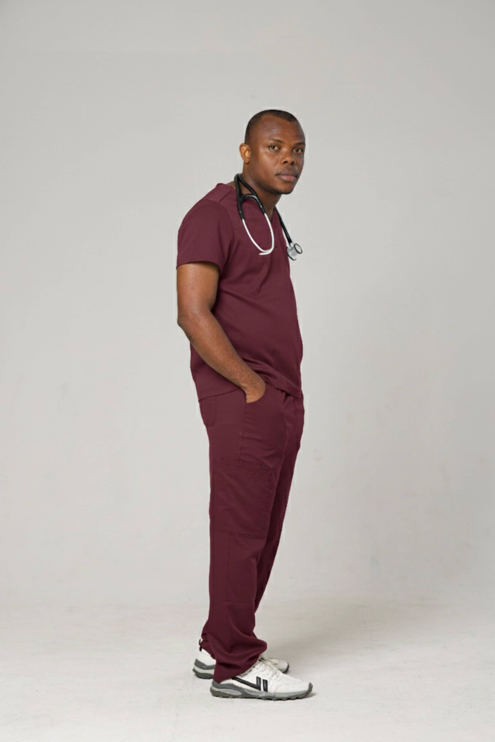 sain&sauf men’s scrubs set – v neck burgundy 04