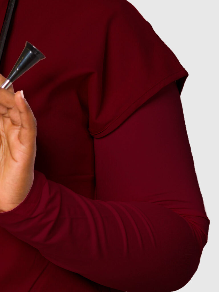 sain&sauf women’s mandarin collar scrub set